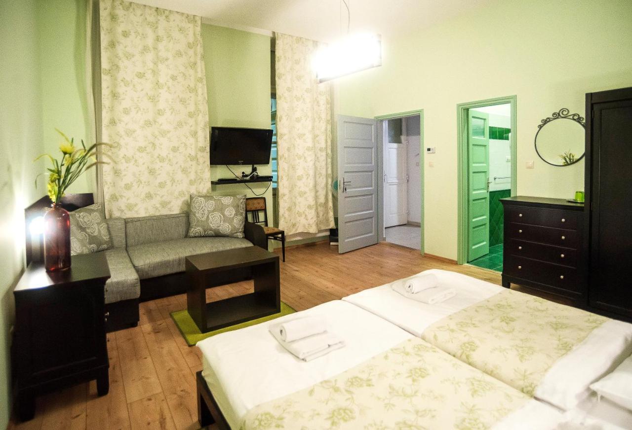 Гостьовий будинок Budapest Rooms Bed And Breakfast