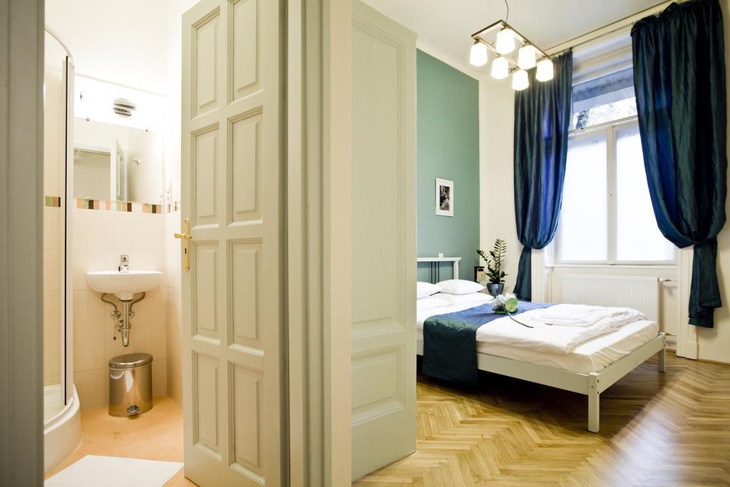 Budapest Rooms Bed And Breakfast Affittacamere 3*